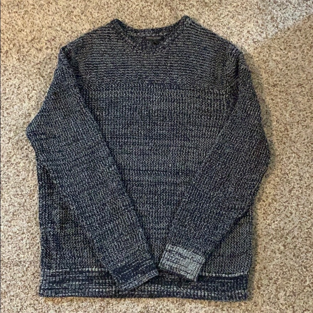 Banana Republic blue crew neck sweater